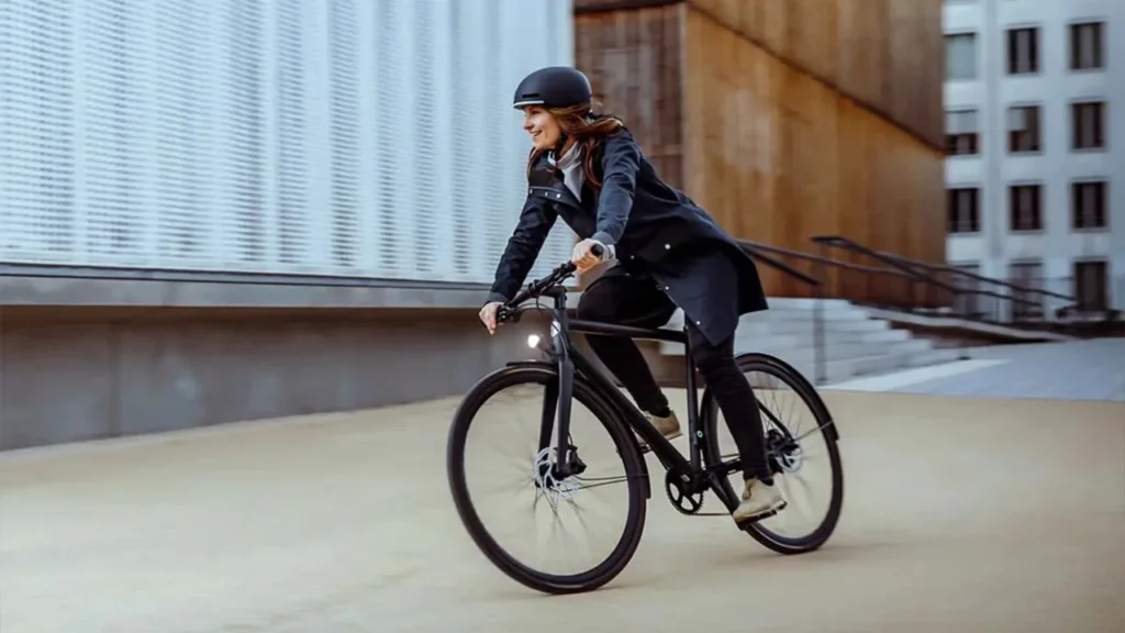 Motor Power in Two-Seater Electric Bikes: 750W and Above for Better Performance