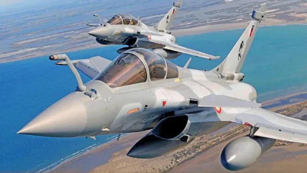Rafale fighter jet with stealth-enhancing design and radar-absorbing materials, reducing detection